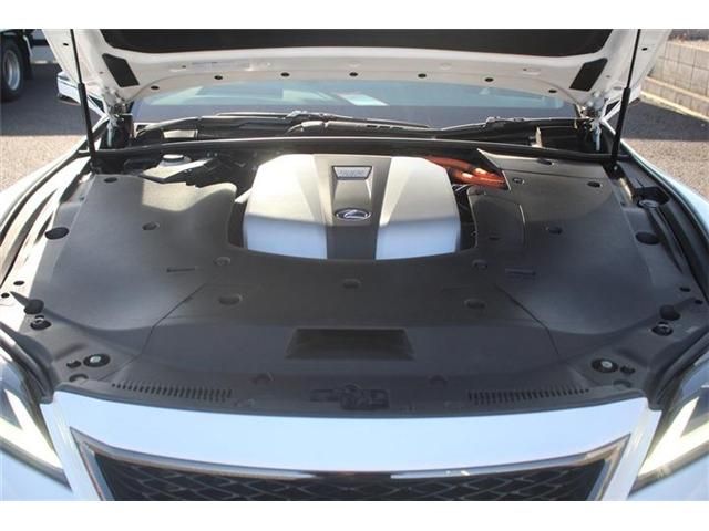 TOYOTA LEXUS LS500H 2021 Image 31