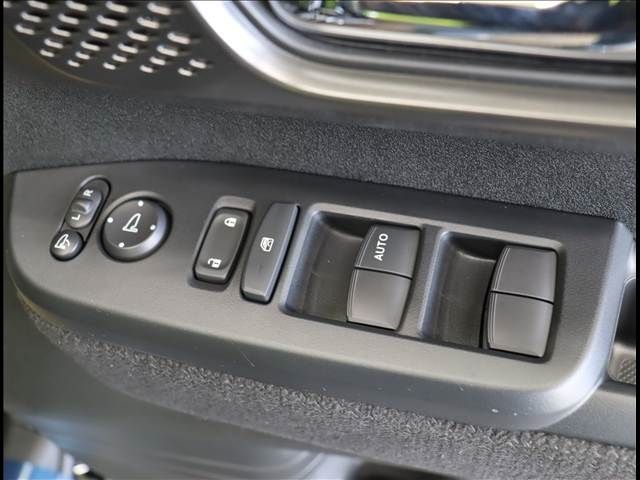 HONDA N BOX CUSTOM 2025 Image 31