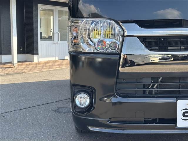 TOYOTA HIACE VAN 4WD 2022 Image 31