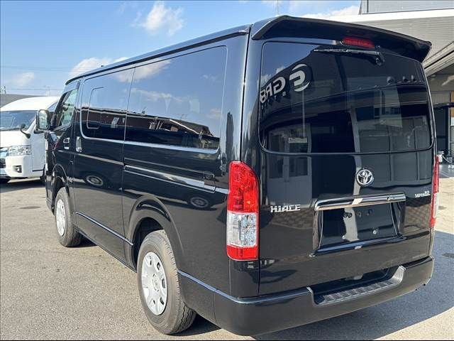 TOYOTA HIACE VAN 4WD 2022 Image 31