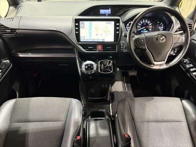 TOYOTA NOAH HYBRID 2019 Image 31