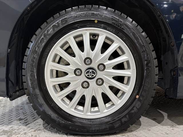 TOYOTA VOXY HYBRID 2016 Image 31