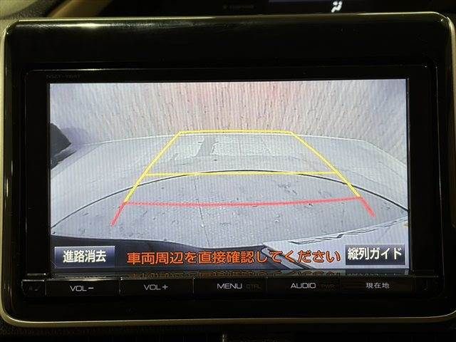 TOYOTA NOAH HYBRID 2014 Image 31