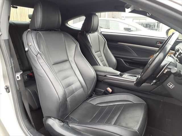 TOYOTA LEXUS RC300H 2017 Image 31