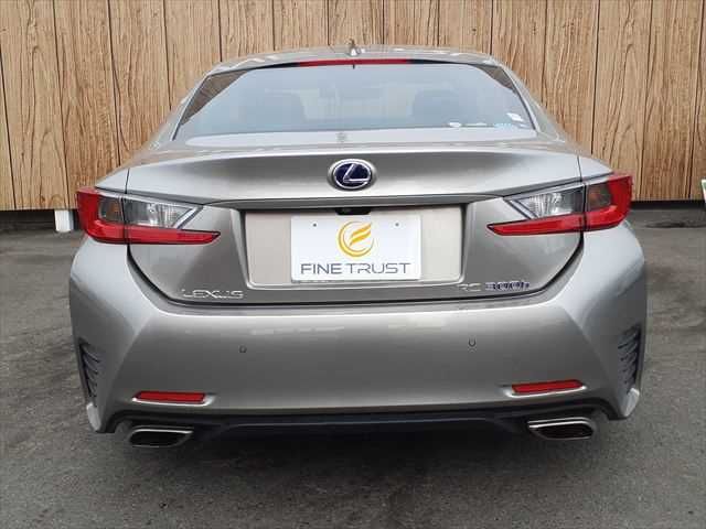 TOYOTA LEXUS RC300H 2017 Image 31
