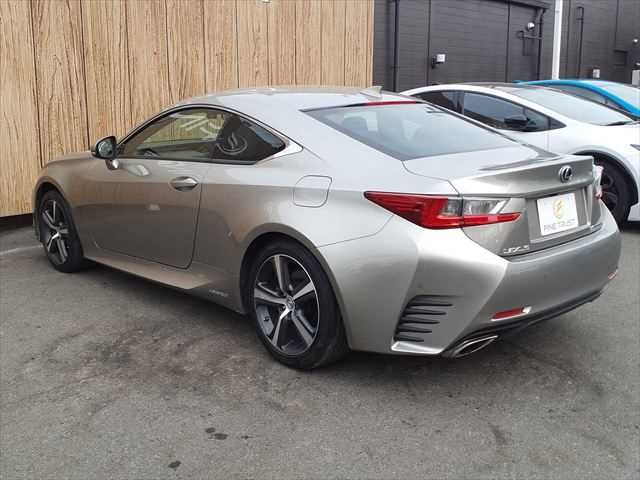 TOYOTA LEXUS RC300H 2017 Image 31