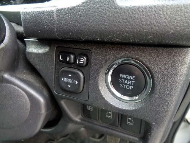 TOYOTA HIACE VAN 2WD 2020 Image 31