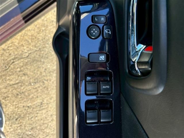 SUZUKI WAGON R STINGRAY 2021 Image 31