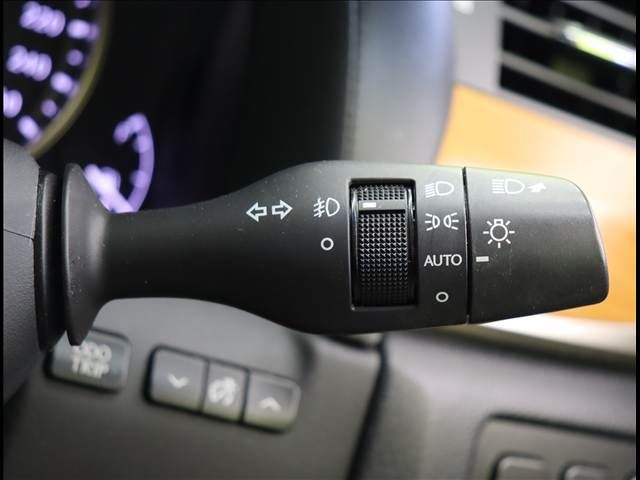 TOYOTA LEXUS GS450H 2013 Image 31