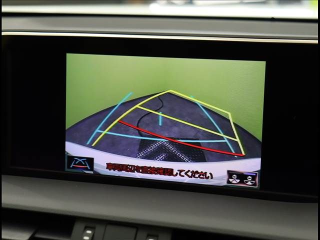 TOYOTA LEXUS ES300H 2019 Image 31