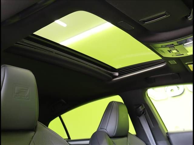 TOYOTA LEXUS ES300H 2019 Image 31