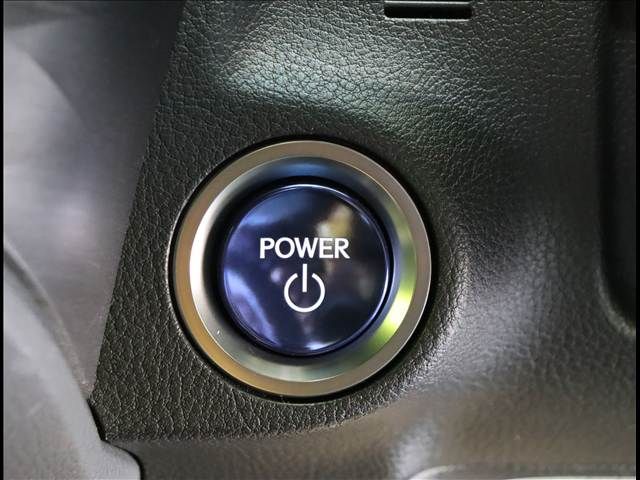 TOYOTA LEXUS ES300H 2019 Image 31