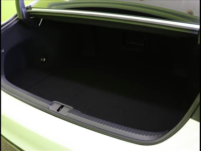 TOYOTA LEXUS ES300H 2019 Image 31