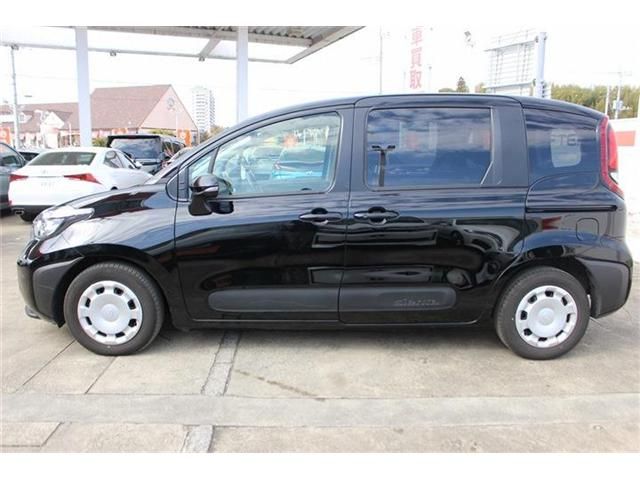 TOYOTA SIENTA 2023 Image 31