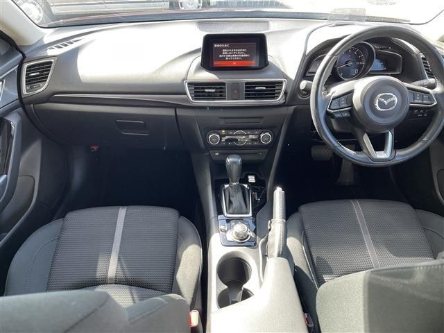 MAZDA AXELA SEDAN 2019 Image 31
