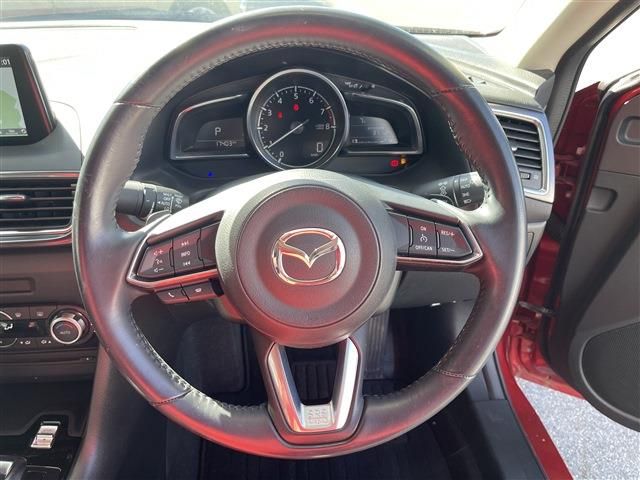 MAZDA AXELA SEDAN 2019 Image 31