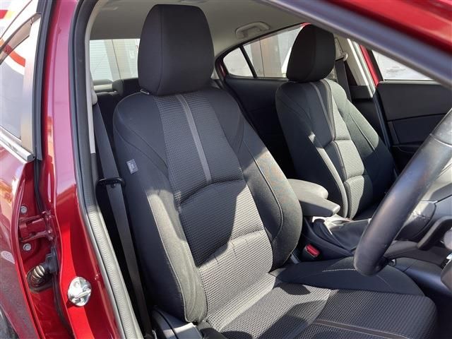 MAZDA AXELA SEDAN 2019 Image 31