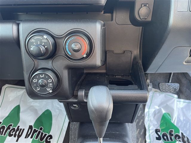 TOYOTA SUCCEED VAN 4WD 2017 Image 31