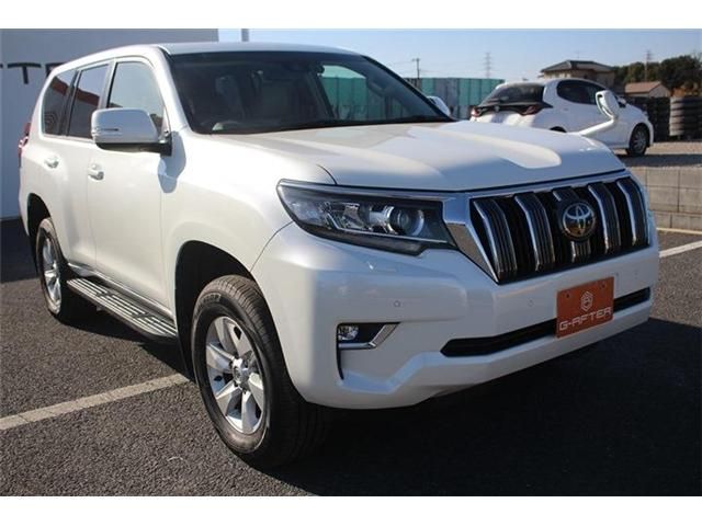 TOYOTA LANDCRUISER PRADO 2018 Image 31