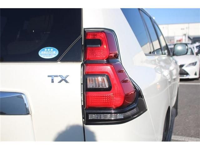 TOYOTA LANDCRUISER PRADO 2018 Image 31