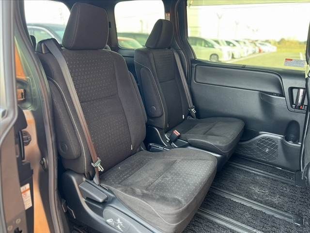 TOYOTA NOAH HYBRID 2020 Image 31