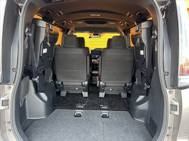 TOYOTA NOAH HYBRID 2020 Image 31