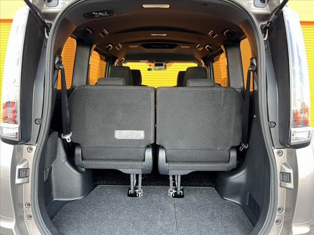 TOYOTA NOAH HYBRID 2020 Image 31