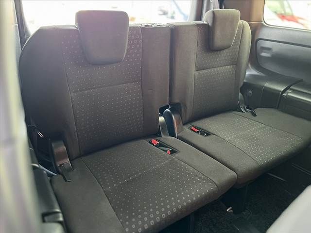 TOYOTA NOAH HYBRID 2020 Image 31