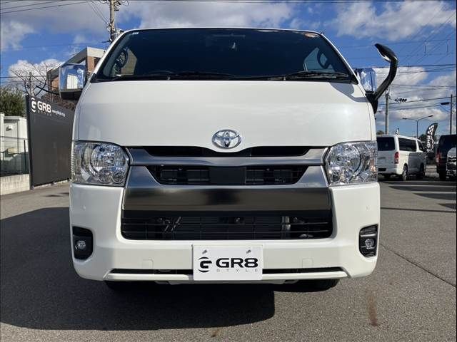 TOYOTA HIACE VAN 4WD 2025 Image 31