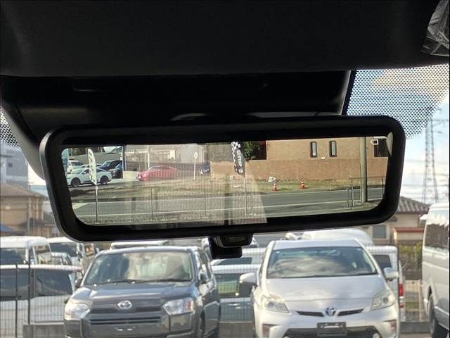 TOYOTA HIACE VAN 4WD 2025 Image 31