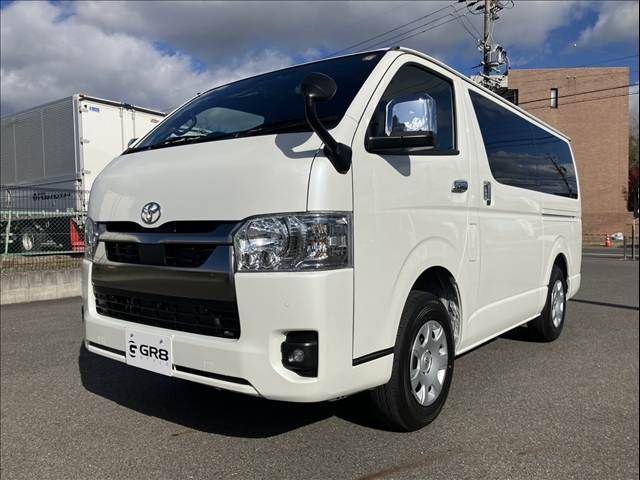 TOYOTA HIACE VAN 4WD 2025 Image 31