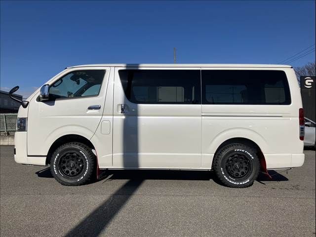TOYOTA HIACE VAN 4WD 2025 Image 31