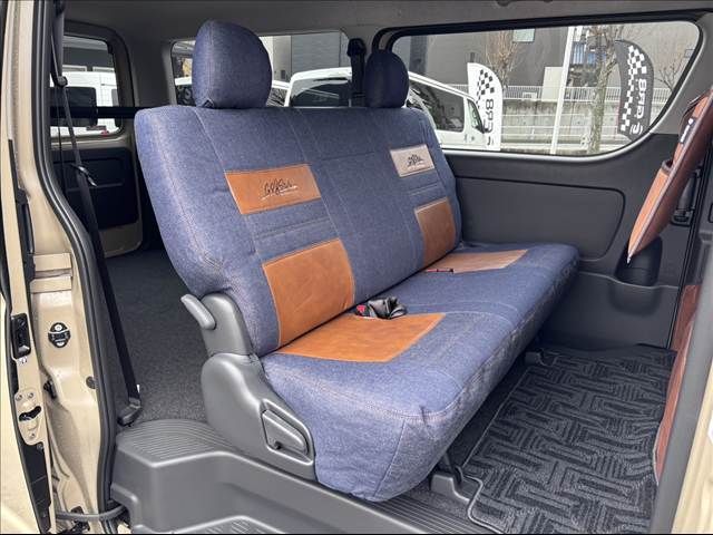 TOYOTA HIACE VAN 2WD 2025 Image 31