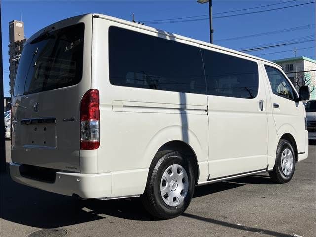 TOYOTA HIACE VAN 2WD 2025 Image 31