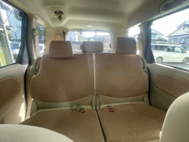 TOYOTA SIENTA 2014 Image 31