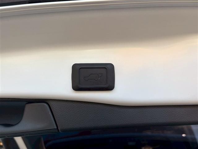 TOYOTA RAV4 4WD 2022 Image 31