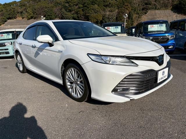 TOYOTA CAMRY HYBRID 2019 Image 31