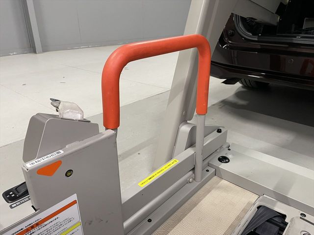 NISSAN SERENA  S-HYBRID 2017 Image 31