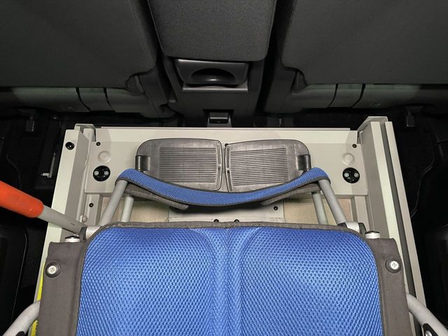 NISSAN SERENA  S-HYBRID 2017 Image 31