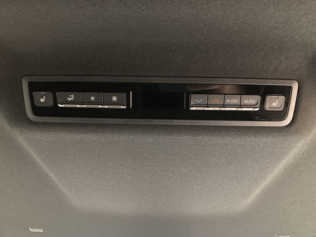 TOYOTA VOXY HYBRID 2026 Image 31