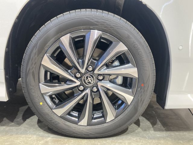 TOYOTA VOXY HYBRID 2026 Image 31