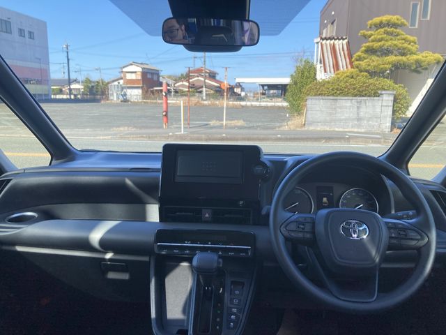 TOYOTA NOAH HYBRID 2026 Image 31