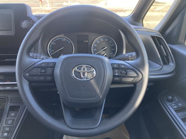 TOYOTA NOAH HYBRID 2026 Image 31