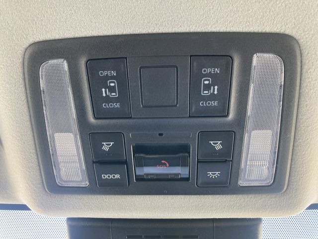 TOYOTA NOAH HYBRID 2026 Image 31