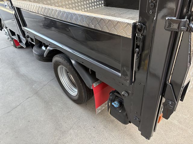 MITSUBISHI CANTER 2013 Image 31