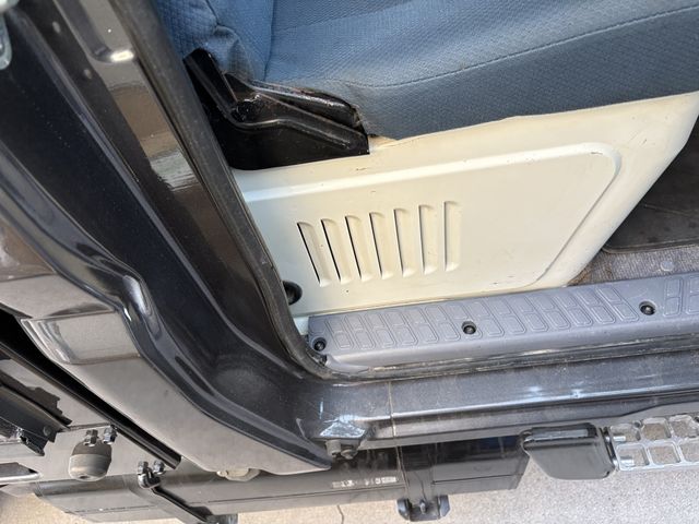 MITSUBISHI CANTER 2013 Image 31