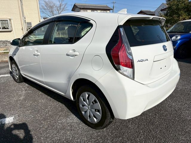 TOYOTA AQUA 2016 Image 31