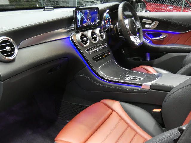 MERCEDES BENZ MERCEDES AMG GLC CLA 2020 Image 31