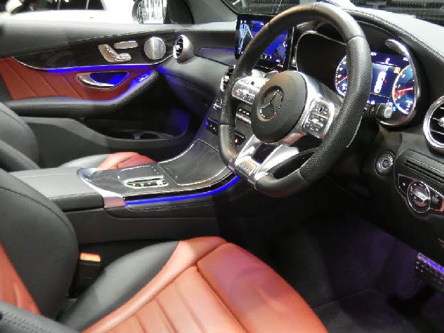 MERCEDES BENZ MERCEDES AMG GLC CLA 2020 Image 31