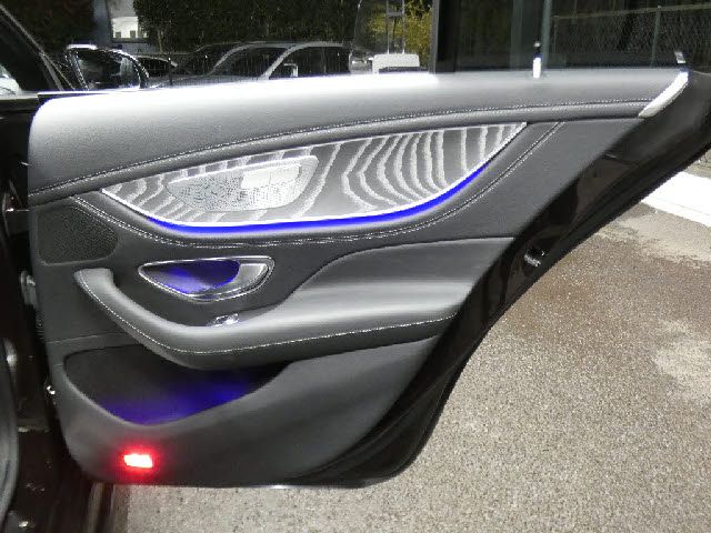 MERCEDES BENZ CLS CL 2019 Image 31